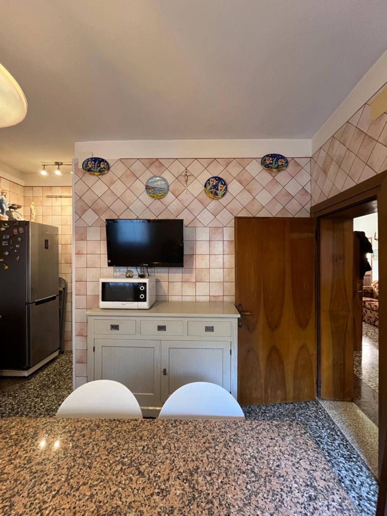 Paradiso Veneziano - 2 Bedrooms Flat With Private Terrace Apartamento *