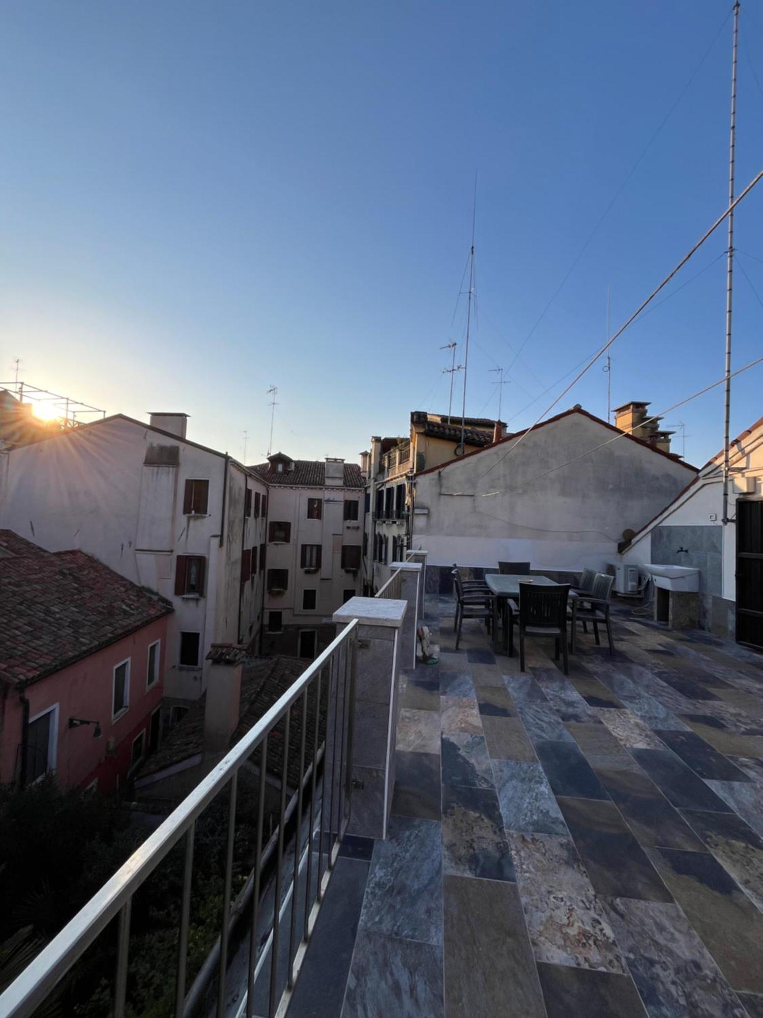 Apartamento Paradiso Veneziano - 2 Bedrooms Flat With Private Terrace *