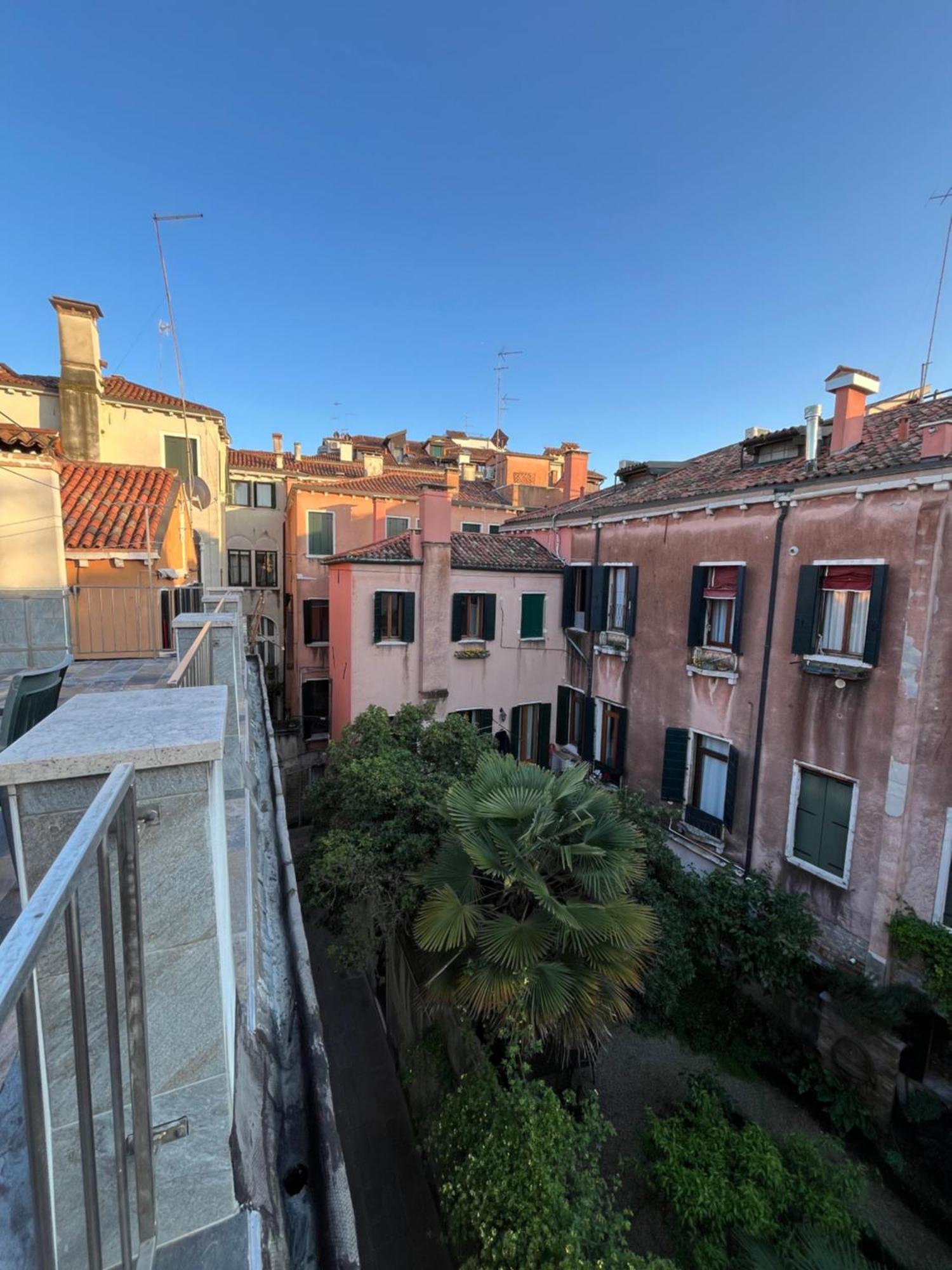 Apartamento Paradiso Veneziano - 2 Bedrooms Flat With Private Terrace