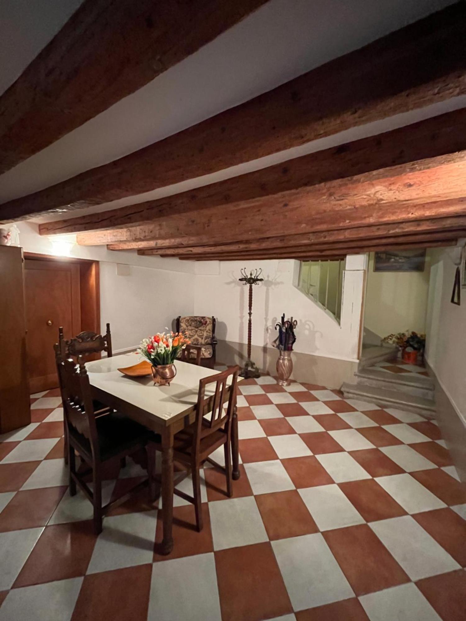 Paradiso Veneziano - 2 Bedrooms Flat With Private Terrace *