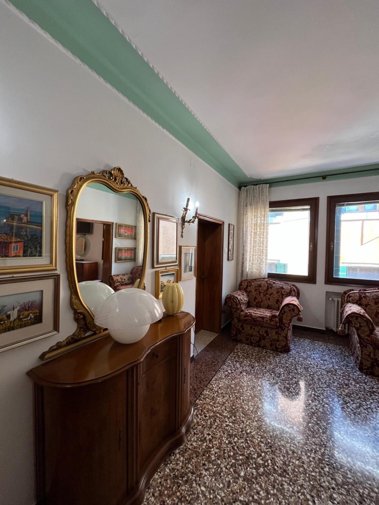 Paradiso Veneziano - 2 Bedrooms Flat With Private Terrace *